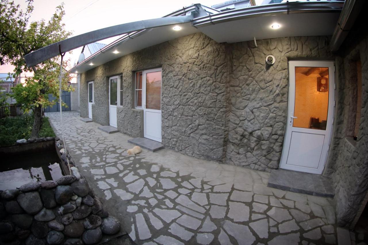 Vanand Guest House Ghiumri Exterior foto